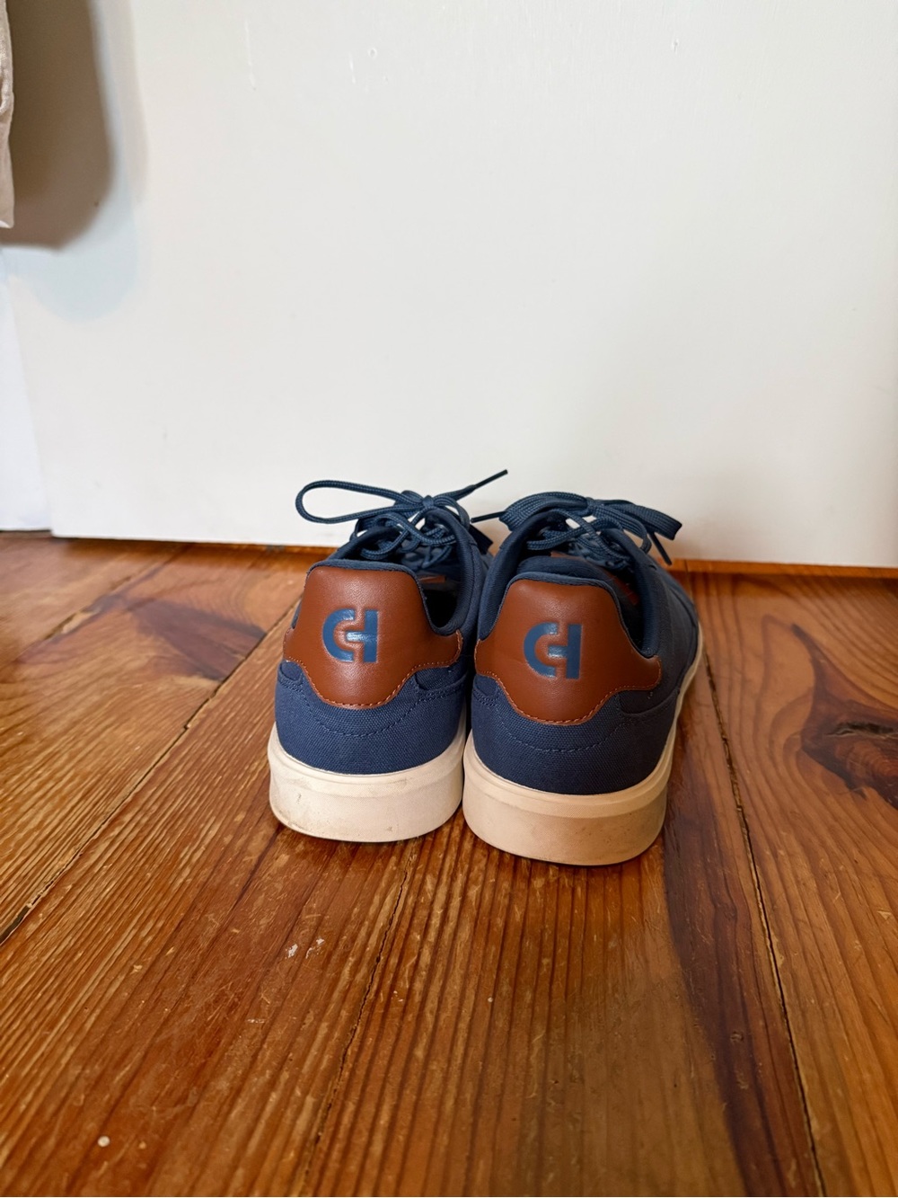 Cole Haan Grand Navy Low-Top Lace-Up Sneakers with White Sole - Picture 3 of 7